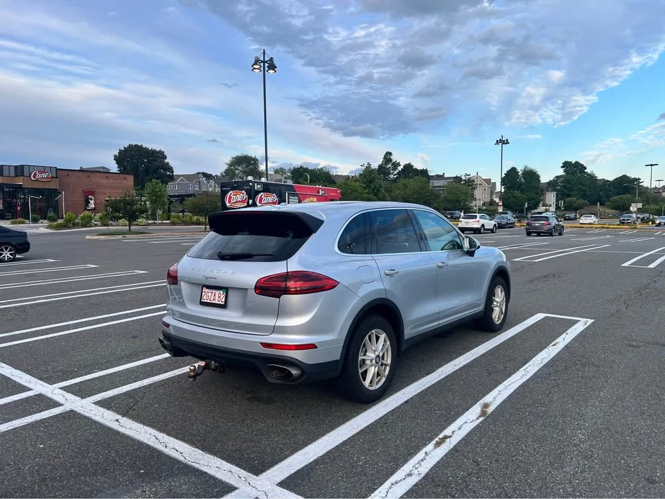 2016 Porsche 958 Cayenne Diesel - Image 3 of 10