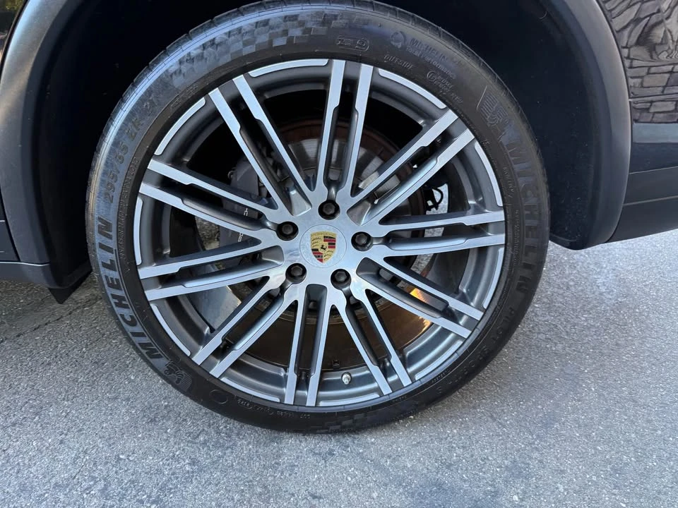 2016 Porsche 958 Cayenne Diesel - Image 12 of 20
