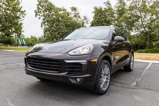 2016 Porsche 958 Cayenne Diesel - Image 2 of 31