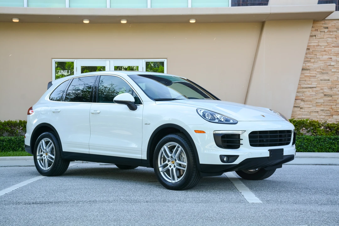2016 Porsche 958 Cayenne Diesel - Image 15 of 31