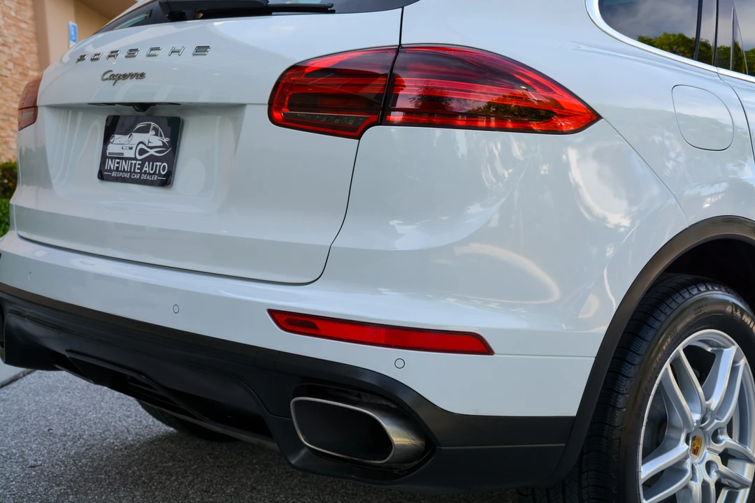 2016 Porsche 958 Cayenne Diesel - Image 30 of 31