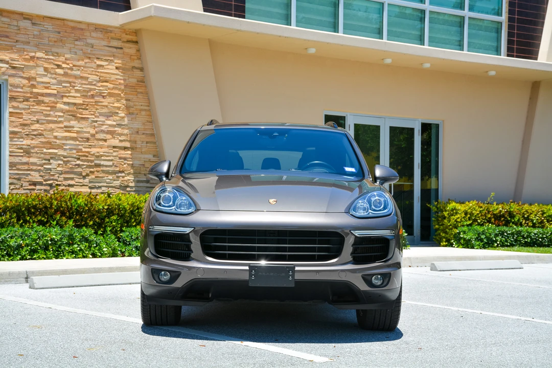 2016 Porsche 958 Cayenne Diesel - Image 3 of 31