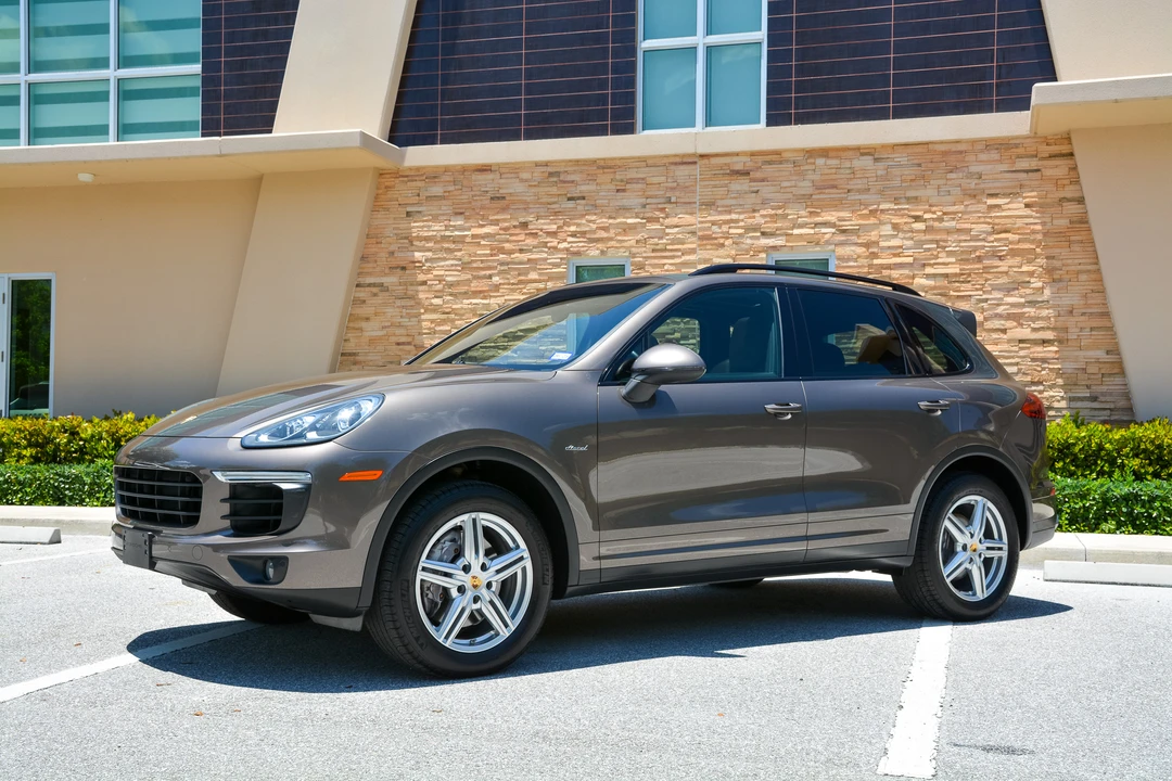 2016 Porsche 958 Cayenne Diesel - Image 15 of 31