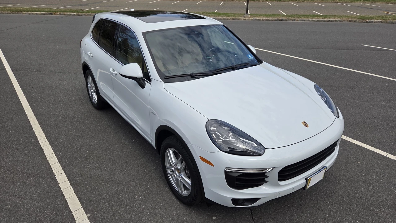 2016 Porsche 958 Cayenne Diesel - Image 20 of 31
