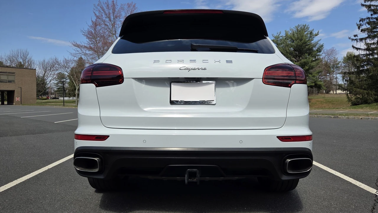 2016 Porsche 958 Cayenne Diesel - Image 10 of 31