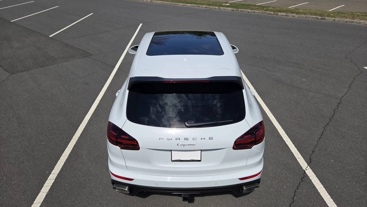 2016 Porsche 958 Cayenne Diesel - Image 23 of 31