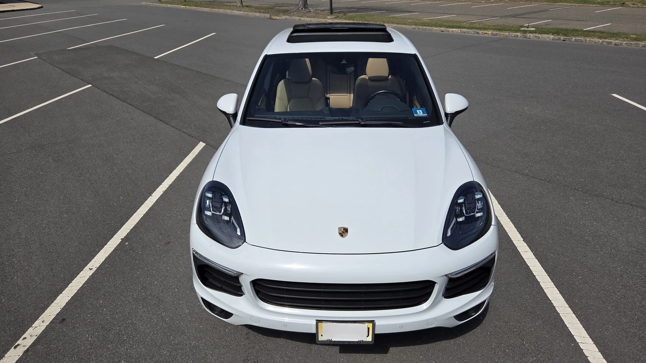 2016 Porsche 958 Cayenne Diesel - Image 16 of 31