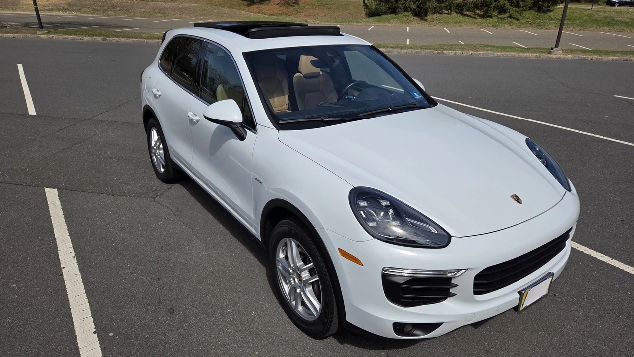 2016 Porsche 958 Cayenne Diesel - Image 21 of 31