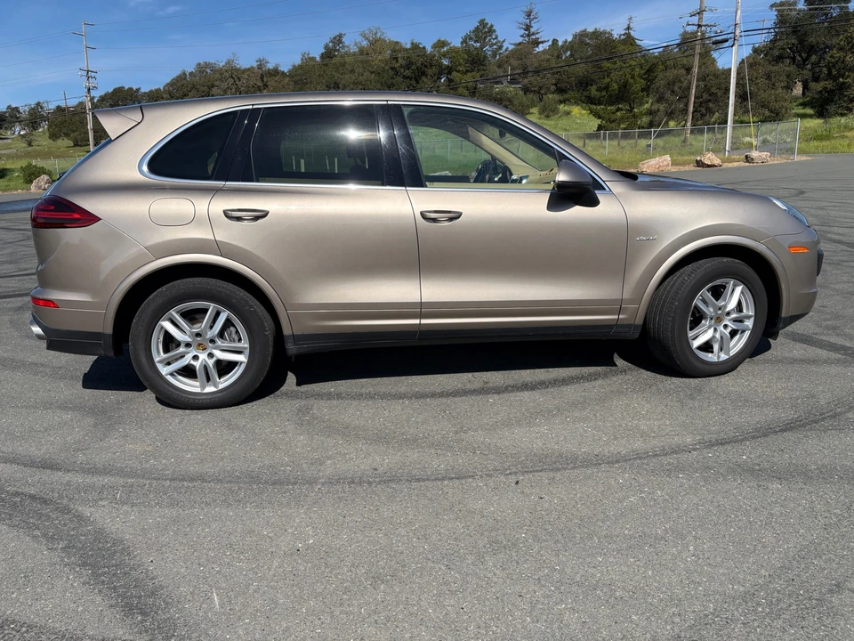 2016 Porsche 958 Cayenne Diesel - Image 9 of 31