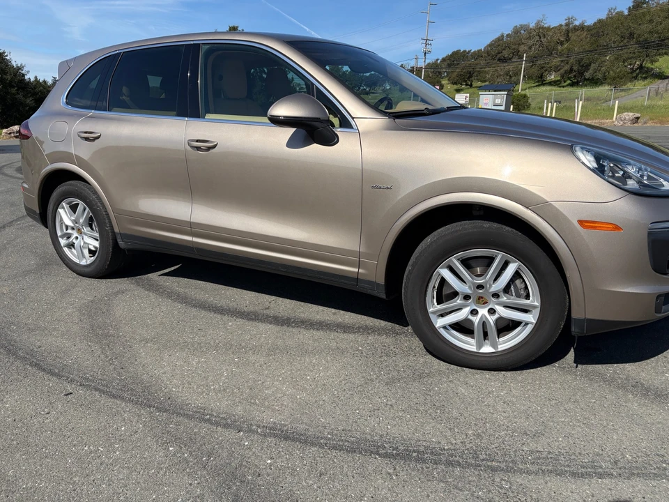2016 Porsche 958 Cayenne Diesel - Image 8 of 31