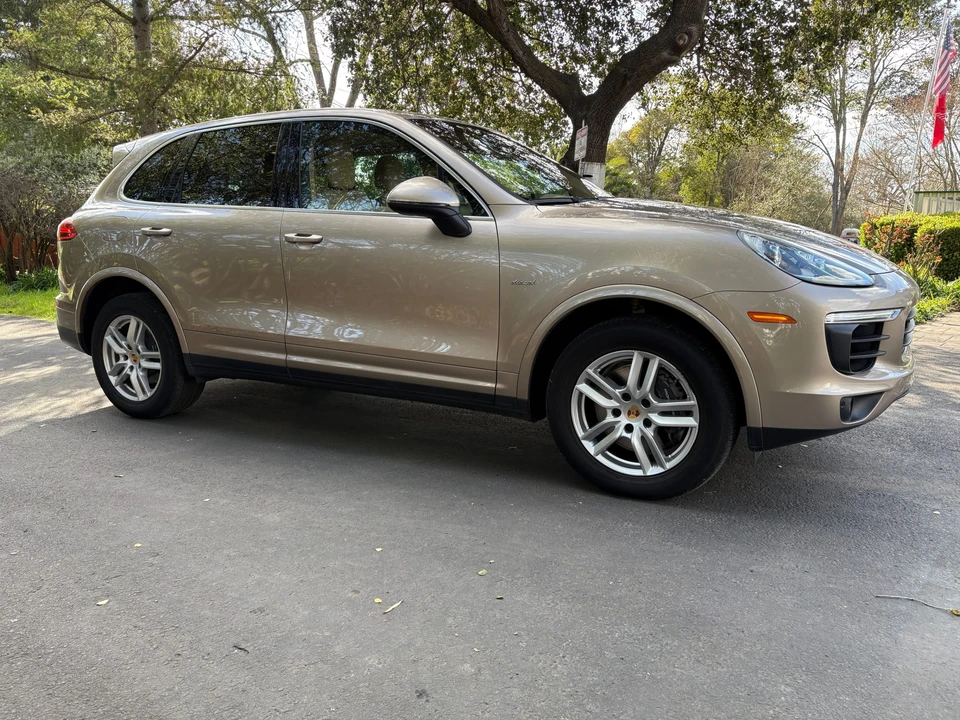 2016 Porsche 958 Cayenne Diesel - Image 7 of 31