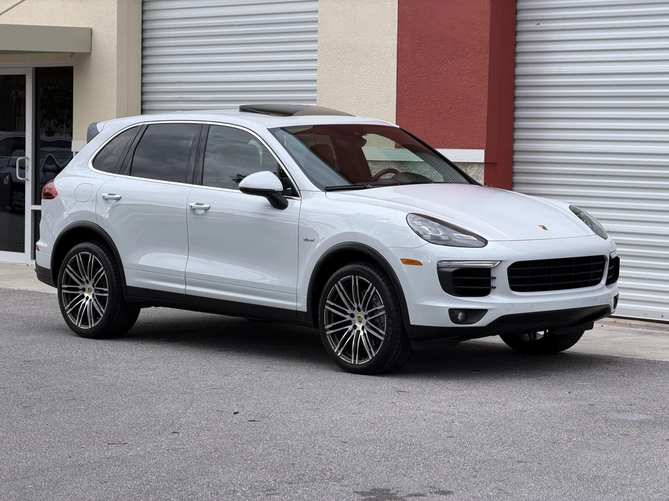 2016 Porsche 958 Cayenne Diesel - Image 22 of 31