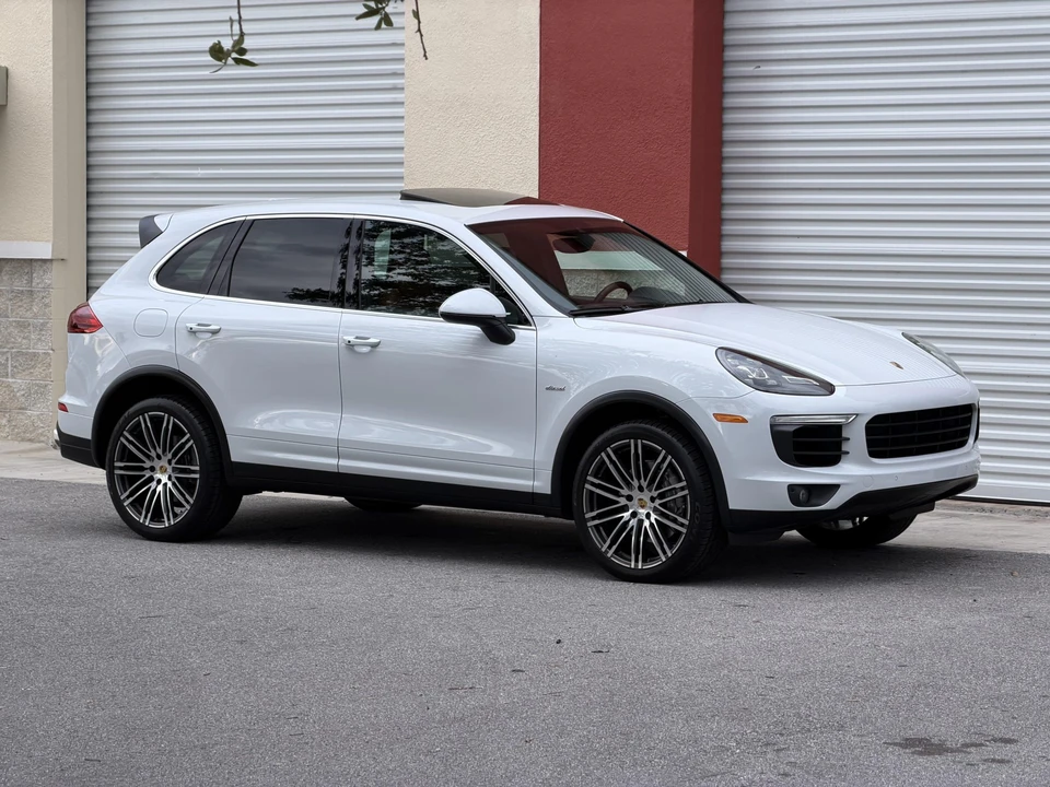 2016 Porsche 958 Cayenne Diesel - Image 21 of 31