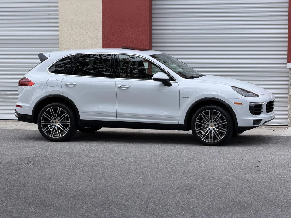 2016 Porsche 958 Cayenne Diesel - Image 19 of 31