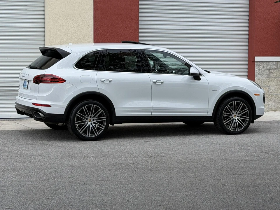 2016 Porsche 958 Cayenne Diesel - Image 16 of 31