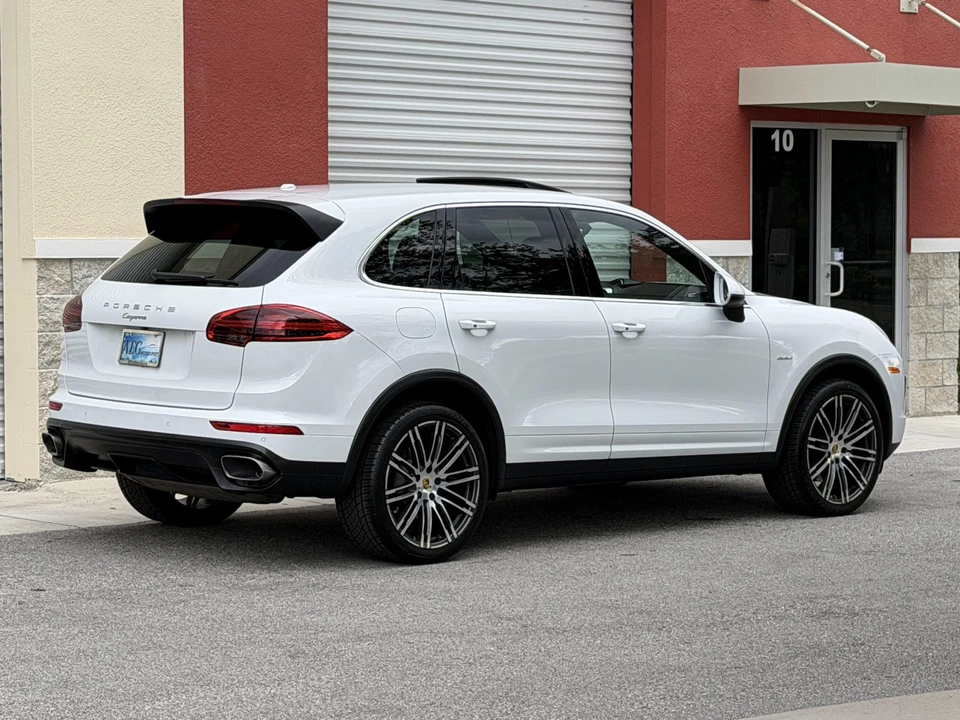 2016 Porsche 958 Cayenne Diesel - Image 15 of 31