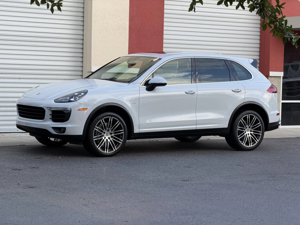 2016 Porsche 958 Cayenne Diesel - Image 4 of 31