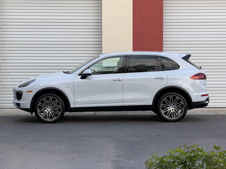 2016 Porsche 958 Cayenne Diesel - Image 8 of 31