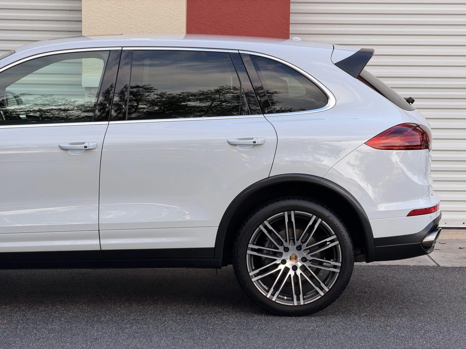 2016 Porsche 958 Cayenne Diesel - Image 28 of 31