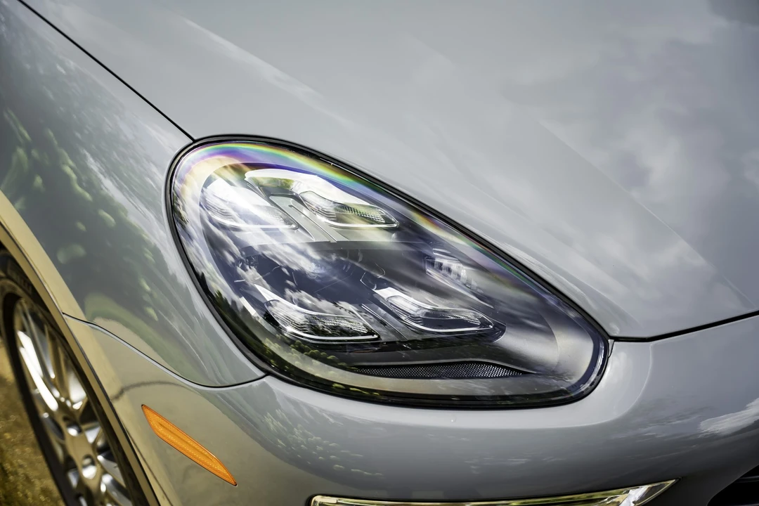 2016 Porsche 958 Cayenne Diesel - Image 22 of 31