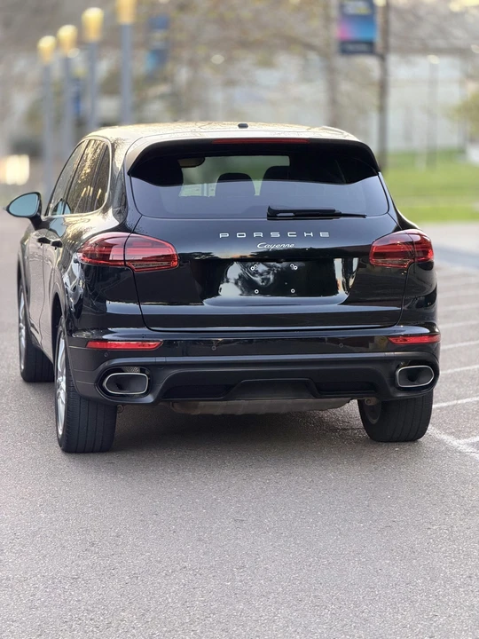 2016 Porsche 958 Cayenne Diesel - Image 8 of 31