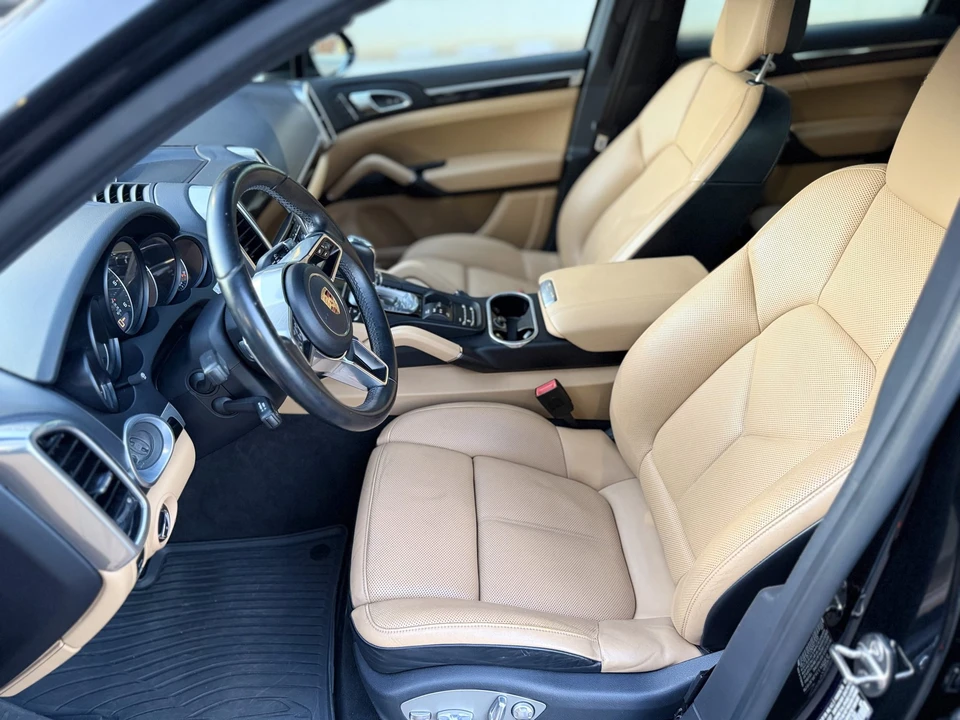 2016 Porsche 958 Cayenne Diesel - Image 18 of 31