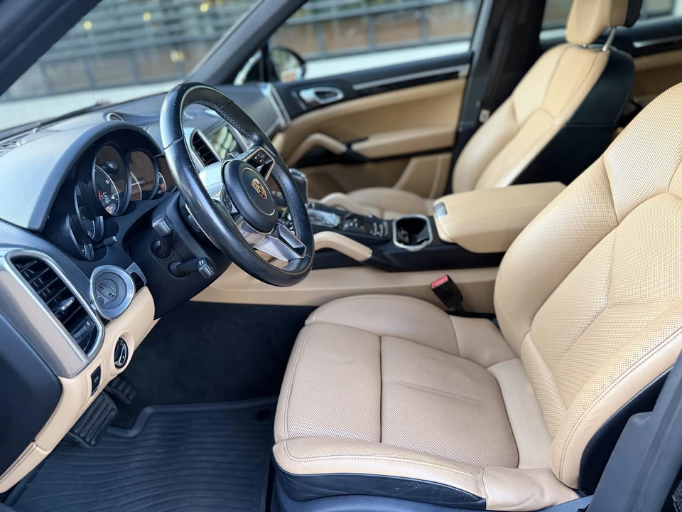 2016 Porsche 958 Cayenne Diesel - Image 17 of 31
