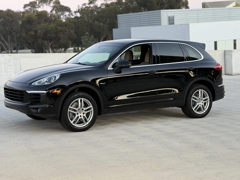2016 Porsche 958 Cayenne Diesel - Image 3 of 31