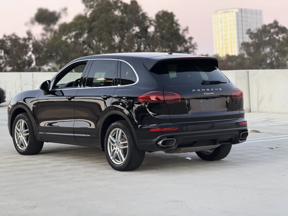 2016 Porsche 958 Cayenne Diesel - Image 7 of 31