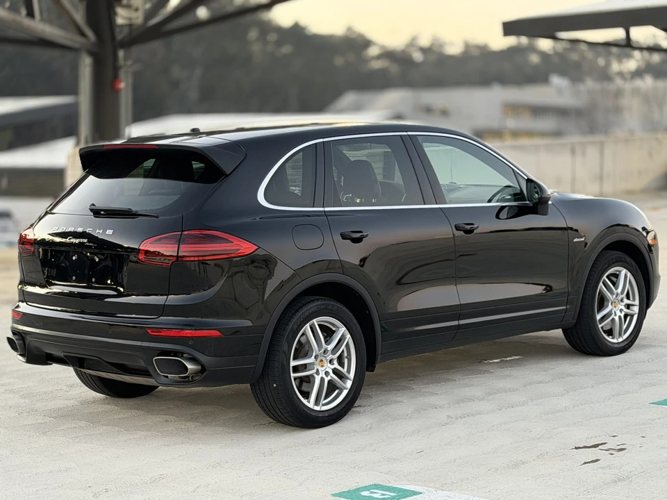2016 Porsche 958 Cayenne Diesel - Image 10 of 31