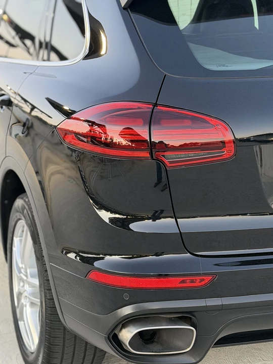 2016 Porsche 958 Cayenne Diesel - Image 14 of 31