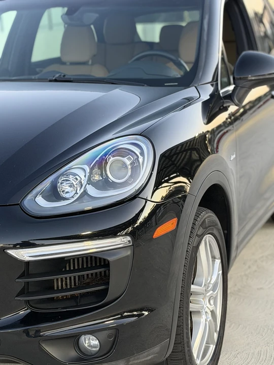 2016 Porsche 958 Cayenne Diesel - Image 13 of 31