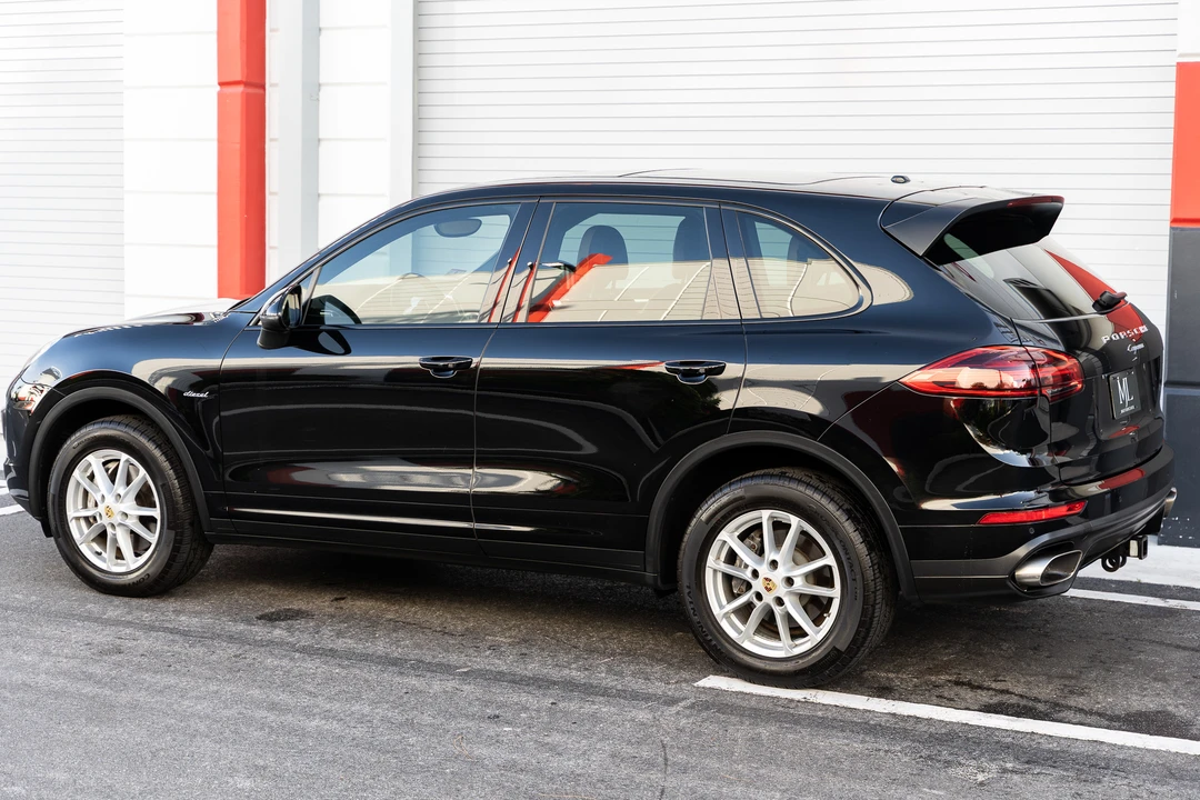 2016 Porsche 958 Cayenne Diesel - Image 8 of 31