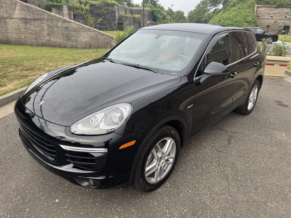 2016 Porsche 958 Cayenne Diesel - Image 3 of 31