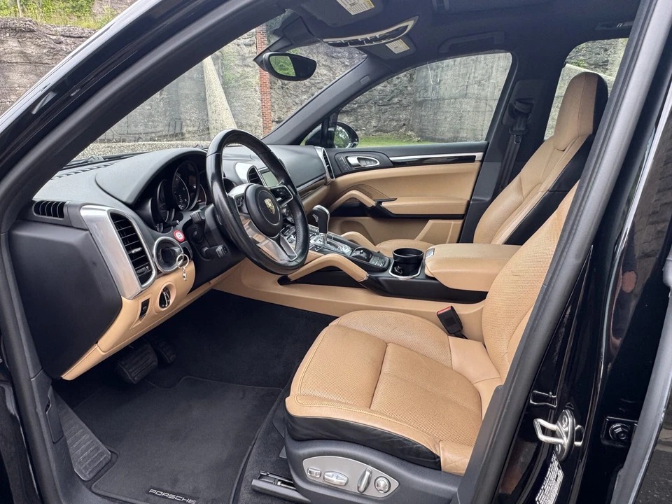 2016 Porsche 958 Cayenne Diesel - Image 31 of 31