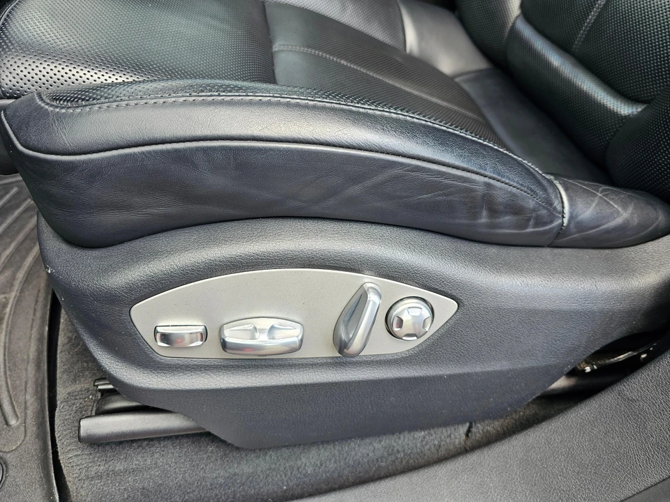 2016 Porsche 958 Cayenne Diesel - Image 30 of 31