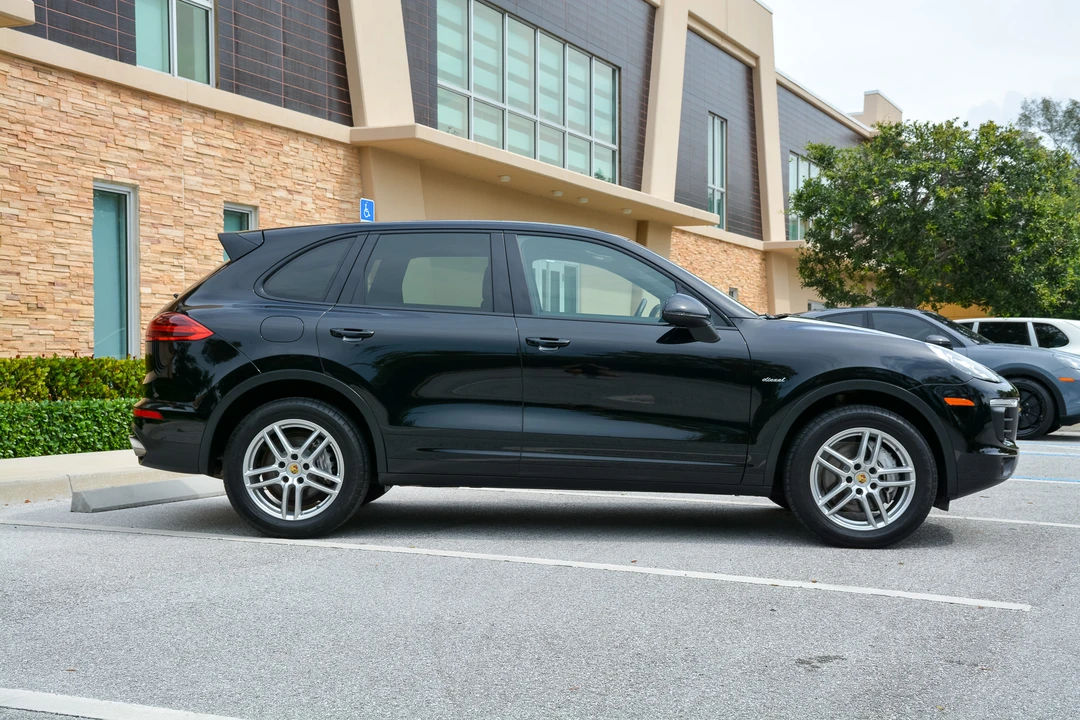 2016 Porsche 958 Cayenne Diesel - Image 5 of 31