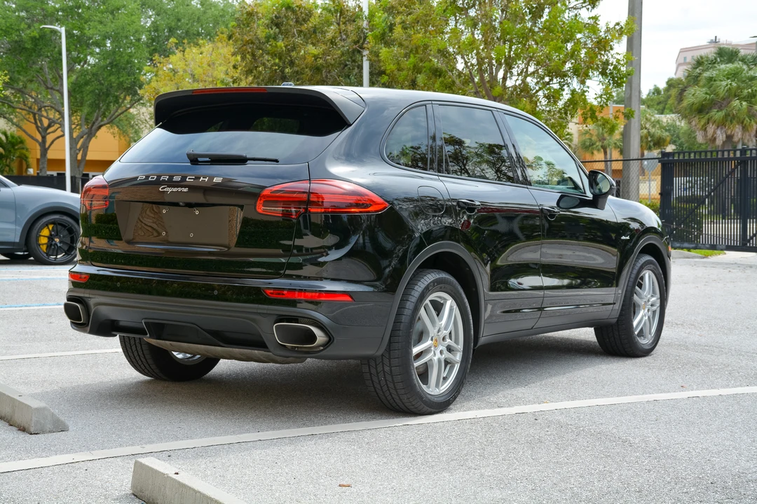 2016 Porsche 958 Cayenne Diesel - Image 8 of 31