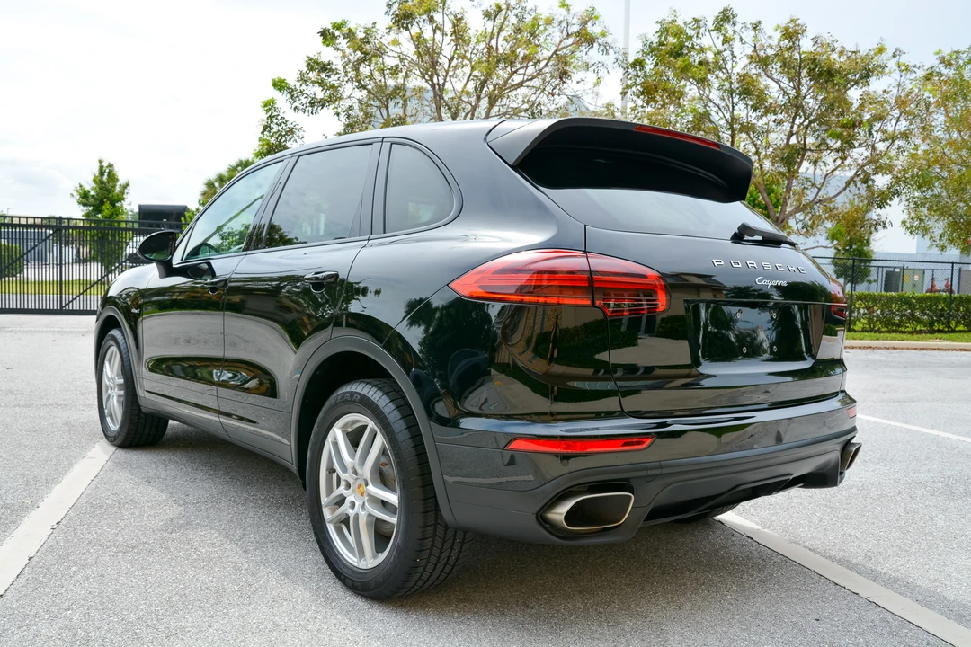2016 Porsche 958 Cayenne Diesel - Image 11 of 31