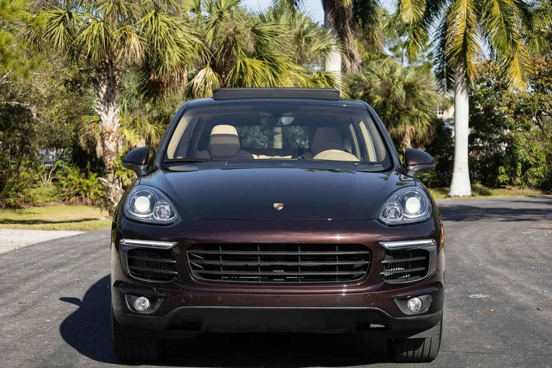 2016 Porsche 958 Cayenne Diesel - Image 3 of 5