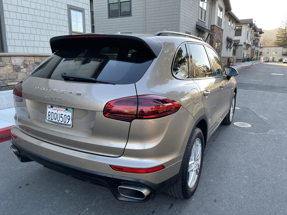 2016 Porsche 958 Cayenne Diesel - Image 8 of 31