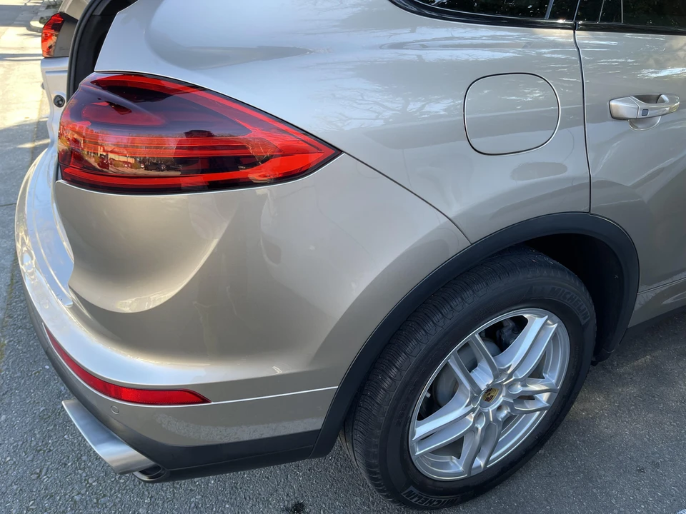 2016 Porsche 958 Cayenne Diesel - Image 28 of 31