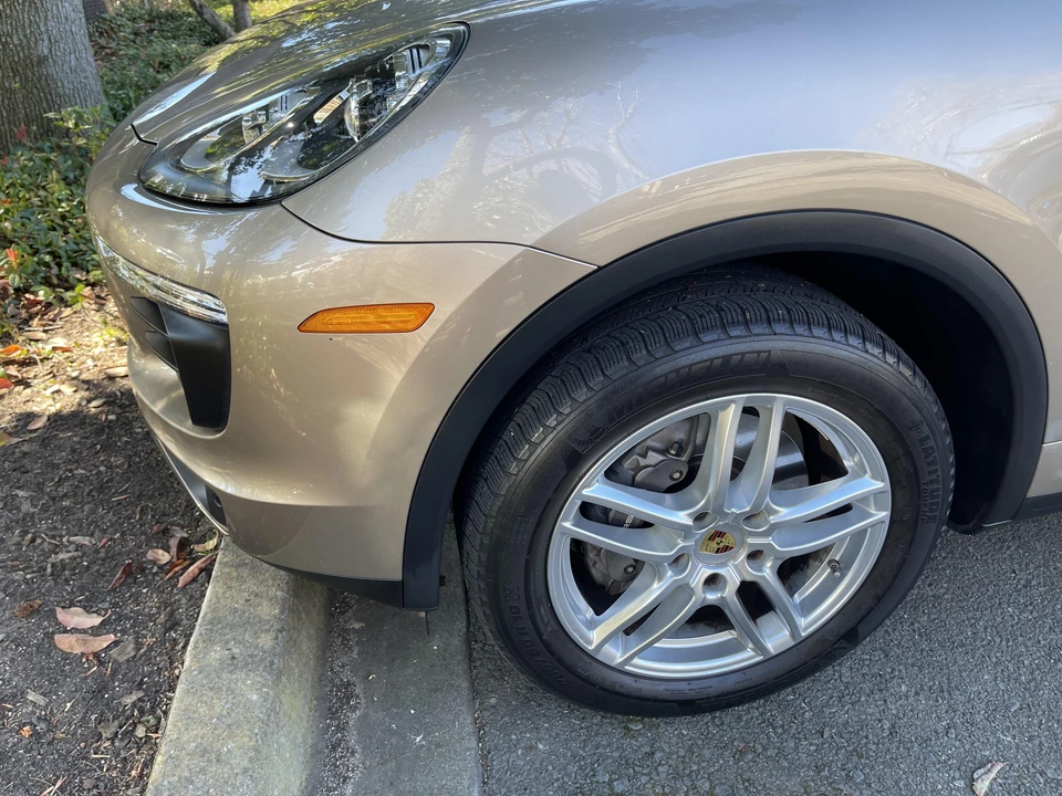2016 Porsche 958 Cayenne Diesel - Image 16 of 31