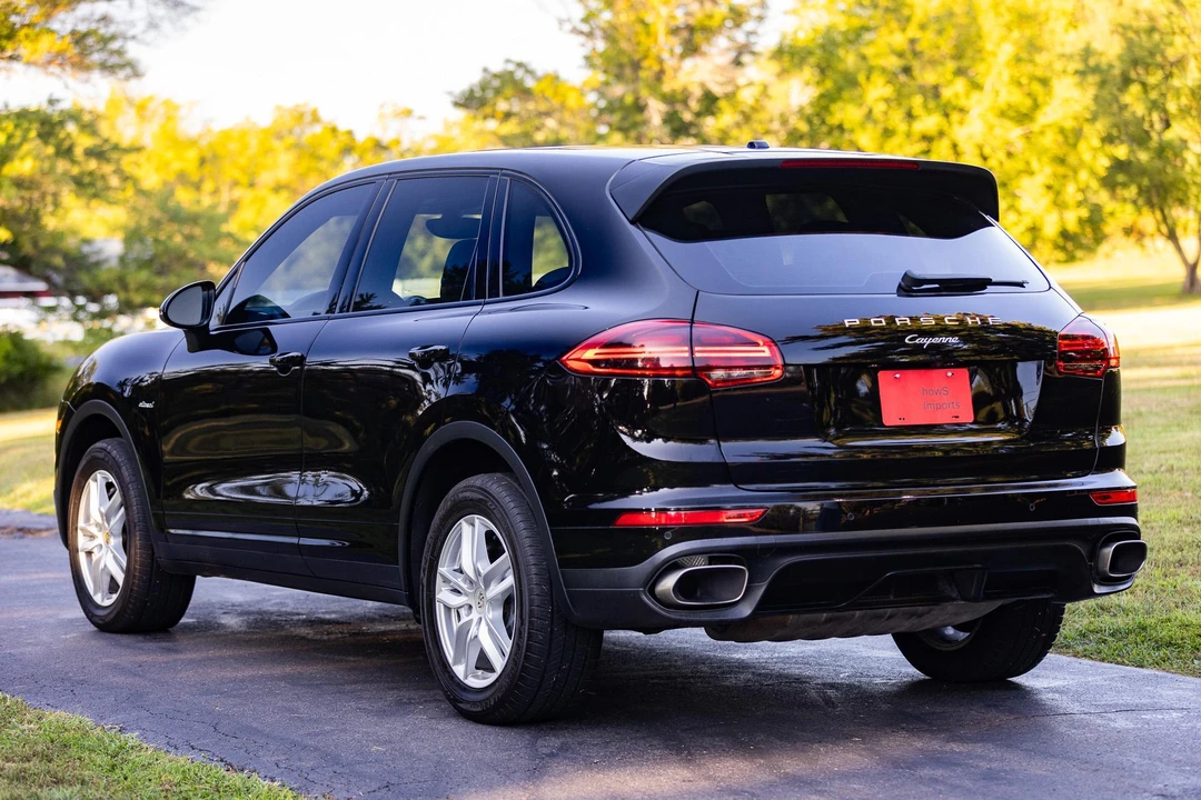 2016 Porsche 958 Cayenne Diesel - Image 13 of 31
