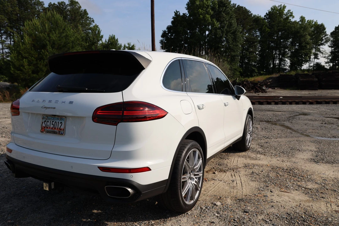 2016 Porsche 958 Cayenne Diesel - Image 18 of 31