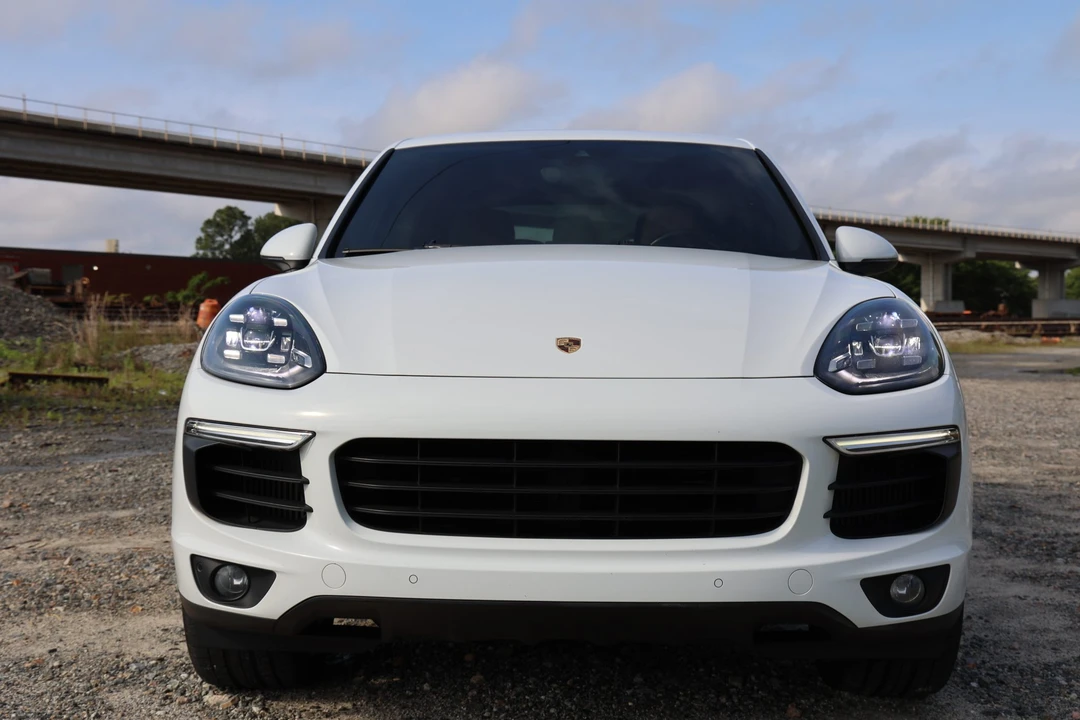 2016 Porsche 958 Cayenne Diesel - Image 9 of 31
