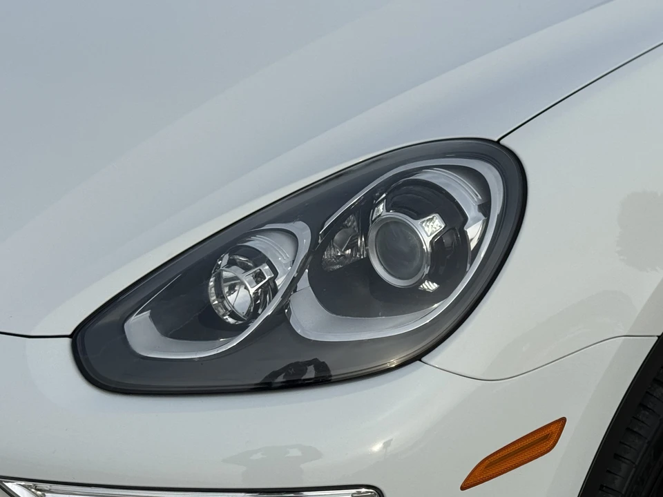 2016 Porsche 958 Cayenne Diesel - Image 17 of 31