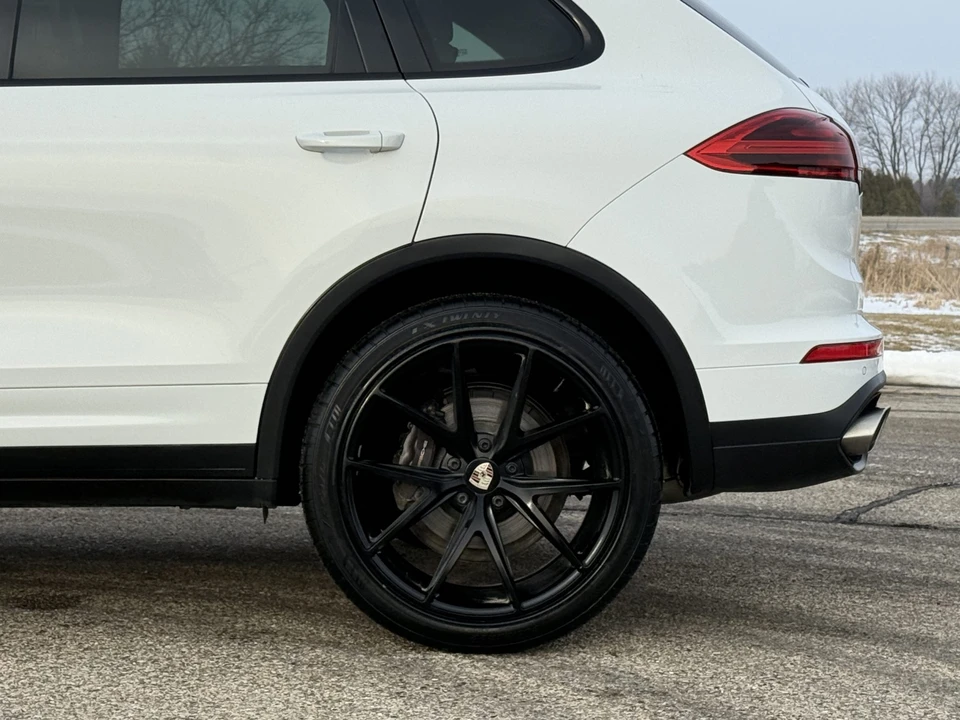 2016 Porsche 958 Cayenne Diesel - Image 23 of 31