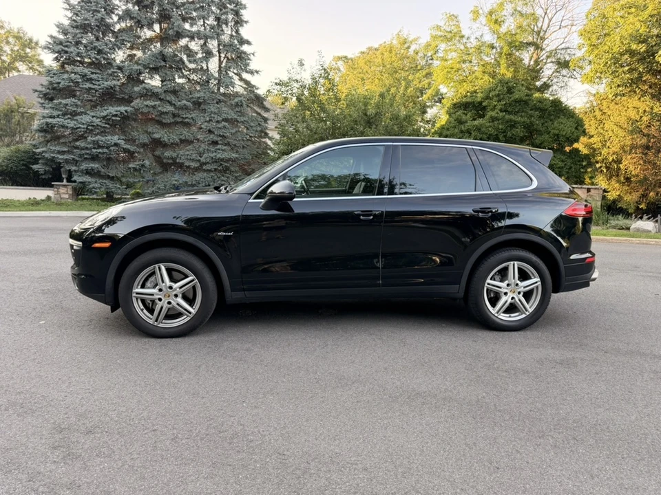 2016 Porsche 958 Cayenne Diesel - Image 16 of 31