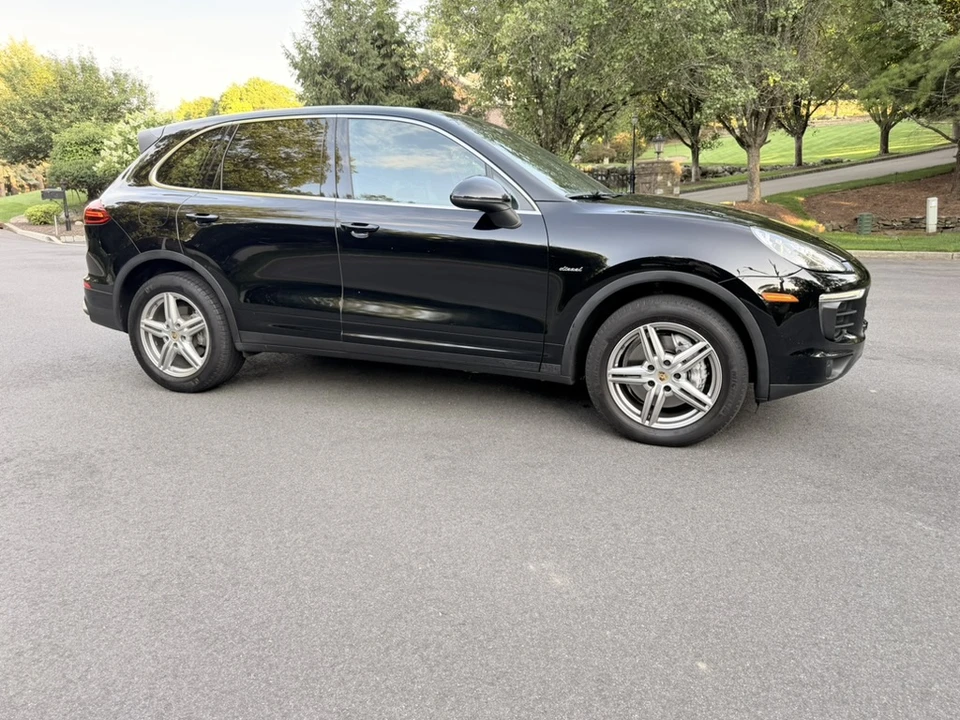 2016 Porsche 958 Cayenne Diesel - Image 31 of 31